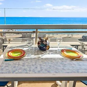 'le Berkeley' Vue Mer, Centre, Parking Menton